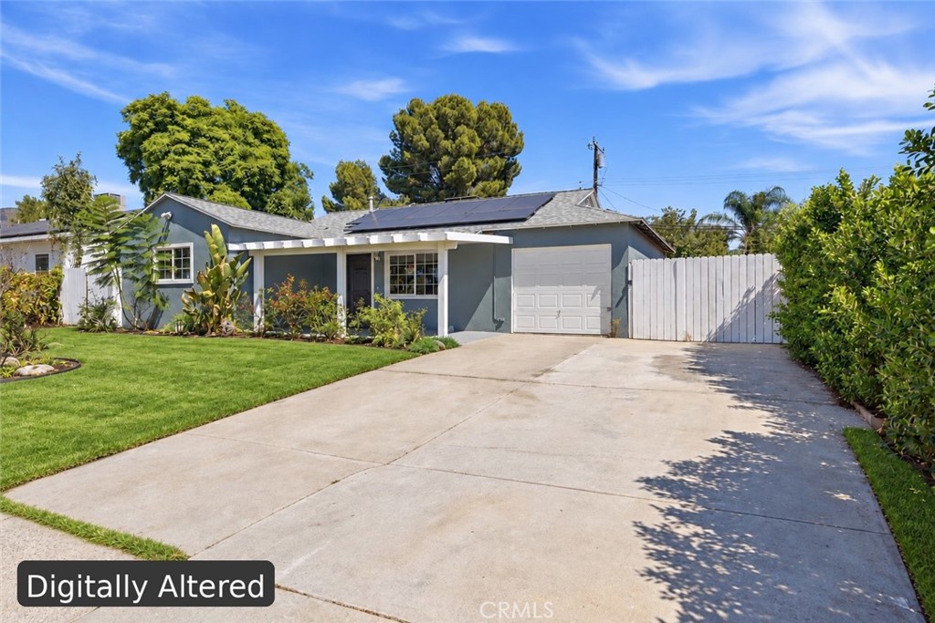 5979 Elmwood Road Property Photo 1