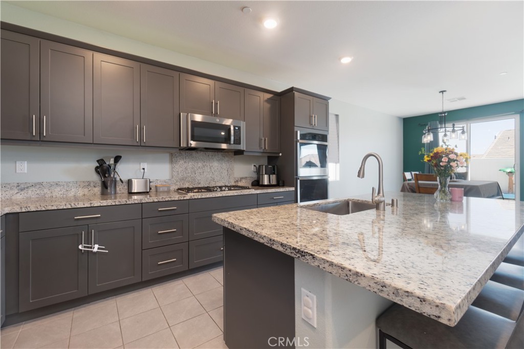 561 Yukon Road Property Photo 10