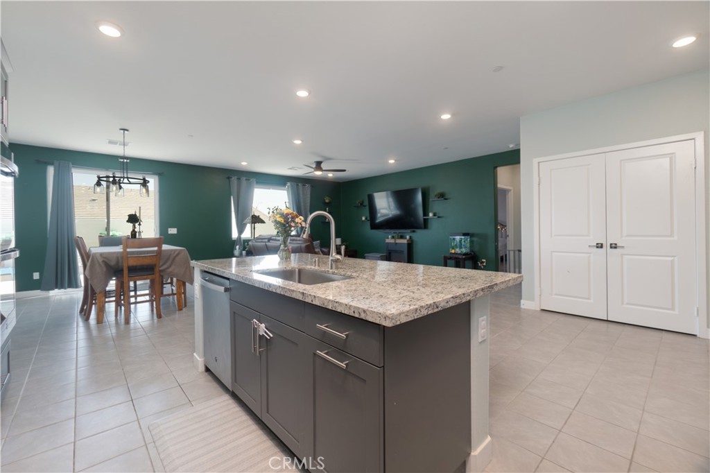 561 Yukon Road Property Photo 12