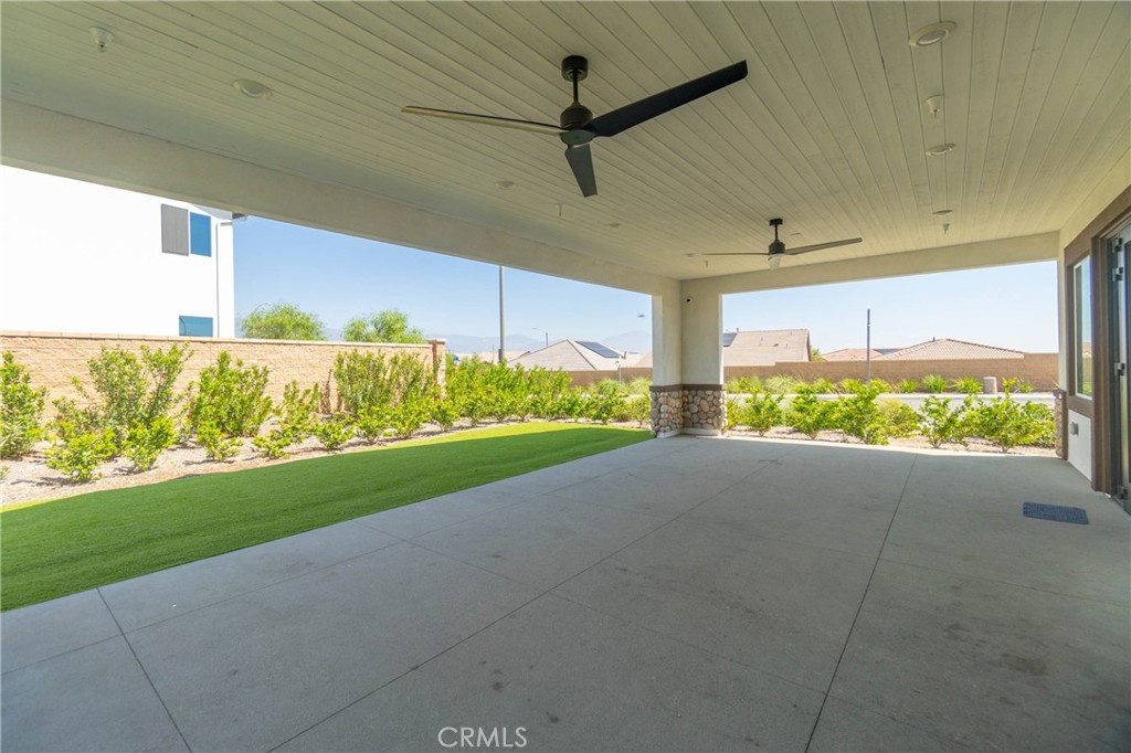 561 Yukon Road Property Photo 39