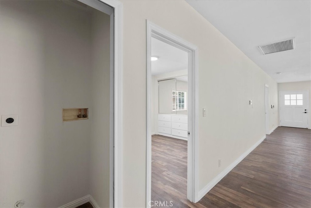 2640 Roseview Property Photo 7