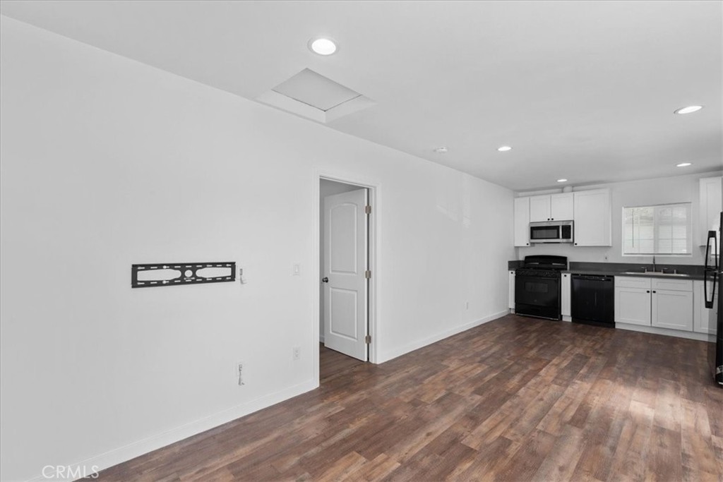 2640 Roseview Property Photo 19