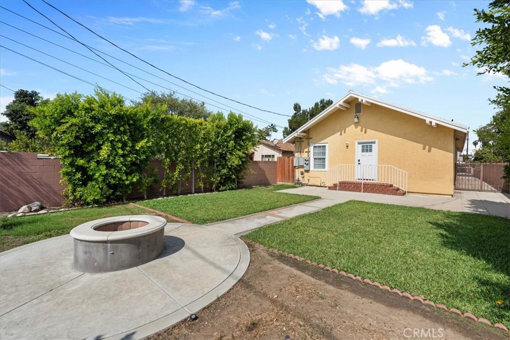 2640 Roseview Property Photo 27