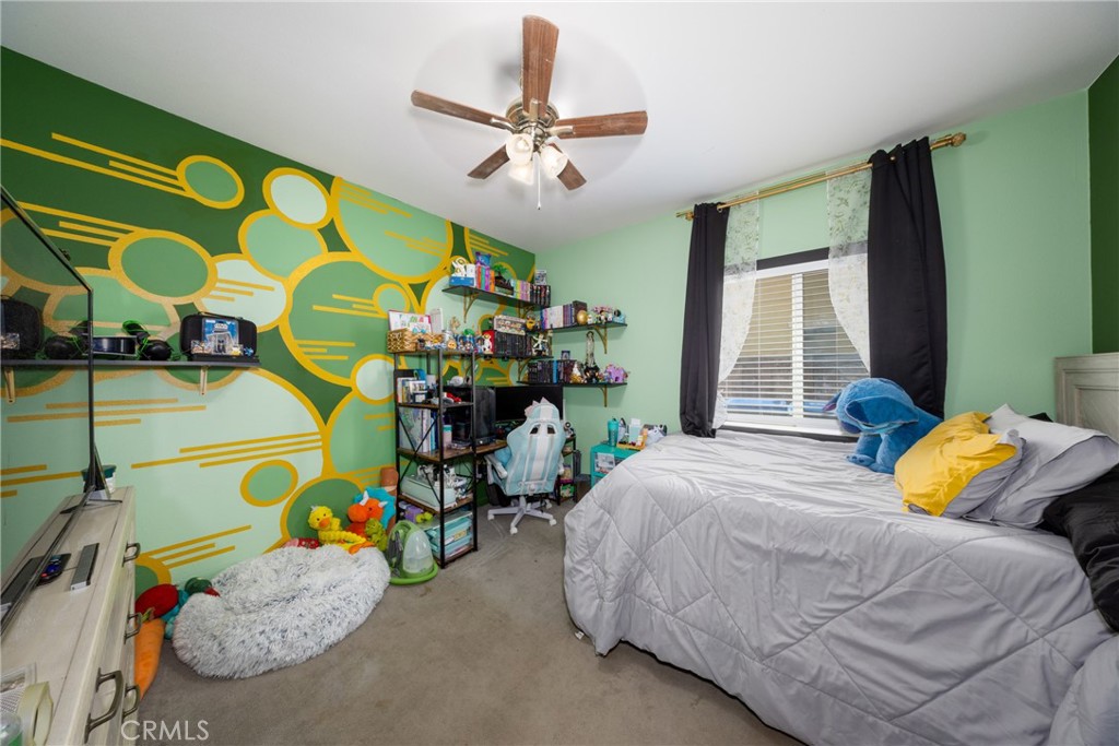 36464 Amateur Property Photo 18