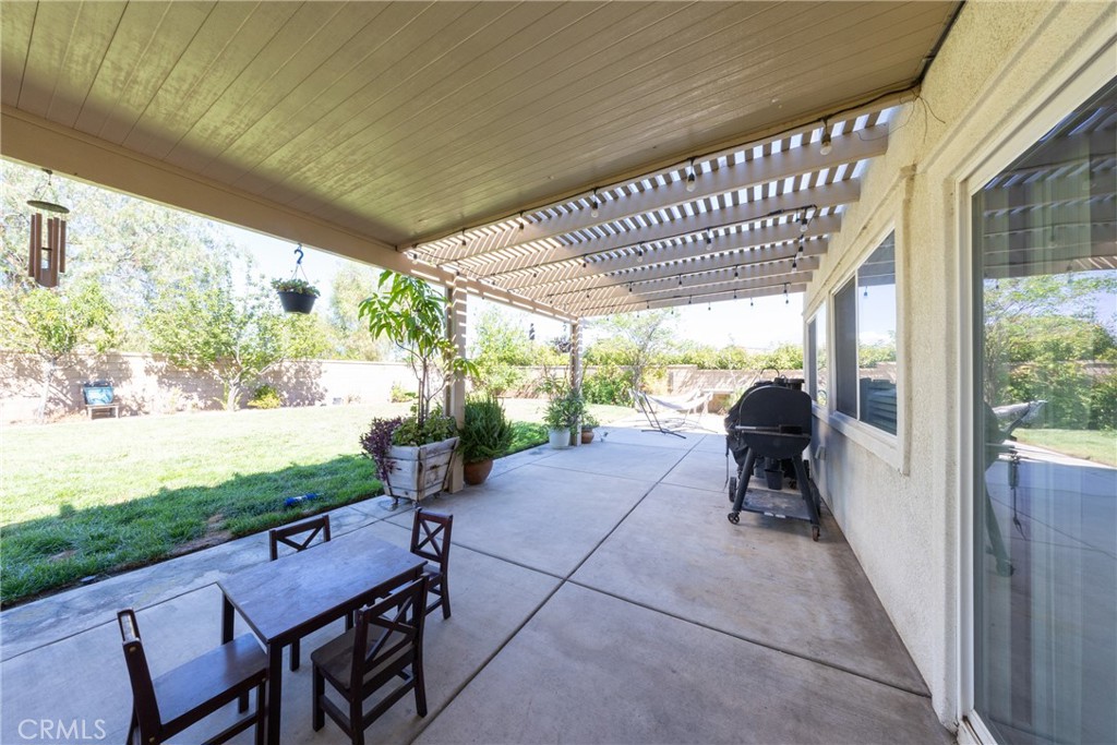 36464 Amateur Property Photo 32