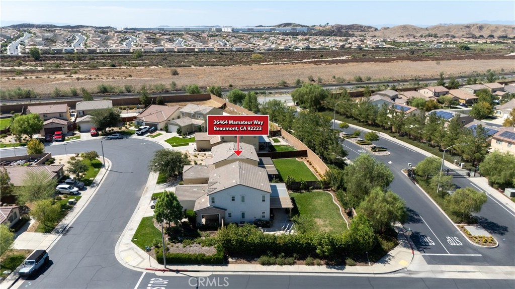 36464 Amateur Property Photo 45