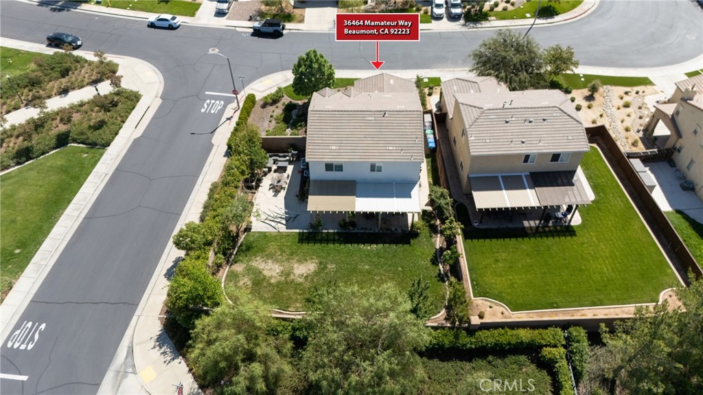 36464 Amateur Property Photo 49