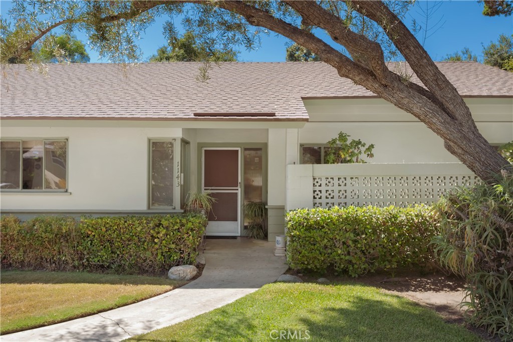 1143 Oxford Avenue Property Photo 4