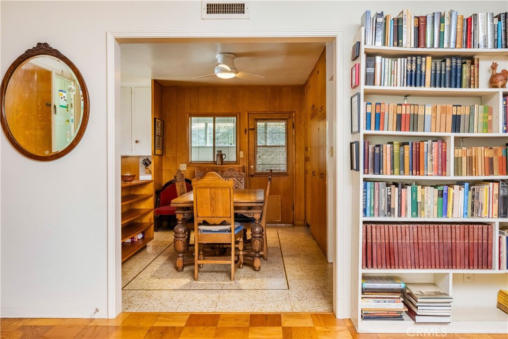 1143 Oxford Avenue Property Photo 10
