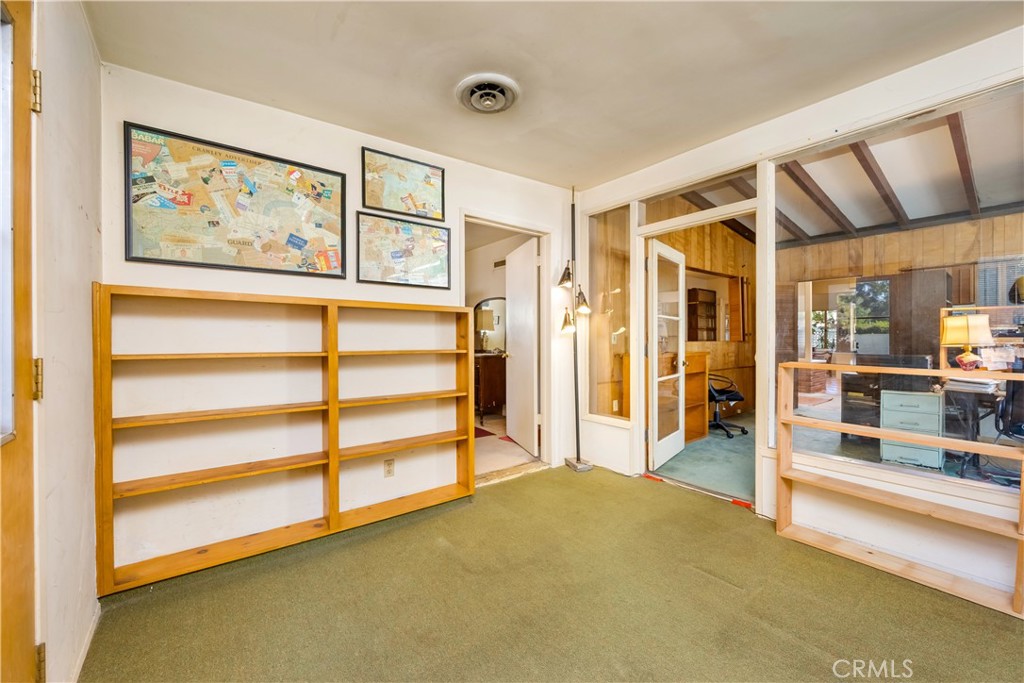1143 Oxford Avenue Property Photo 29