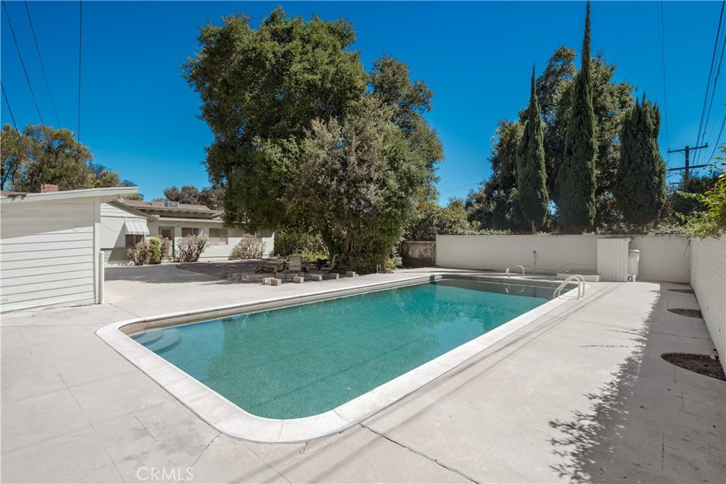 1143 Oxford Avenue Property Photo 33