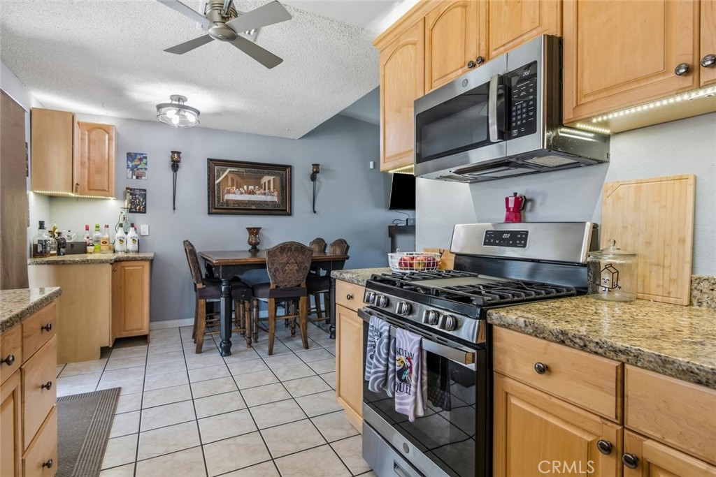 1412 Frances Street Property Photo 8