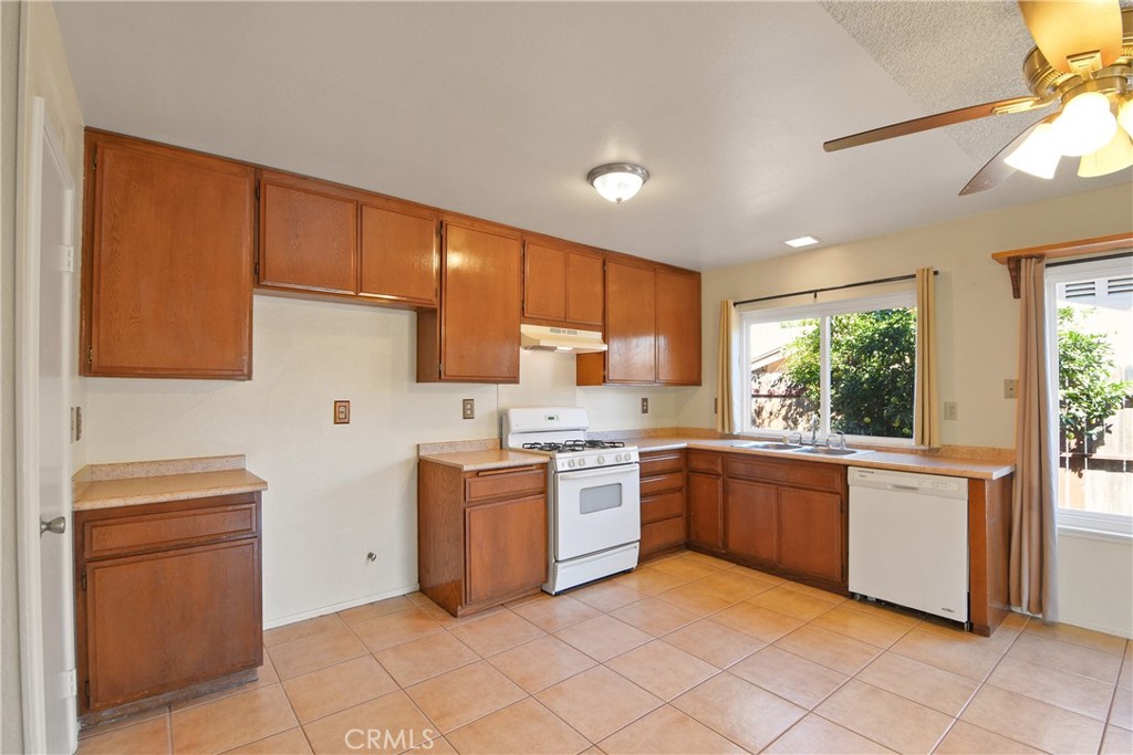 5089 Citadel Avenue Property Photo 2