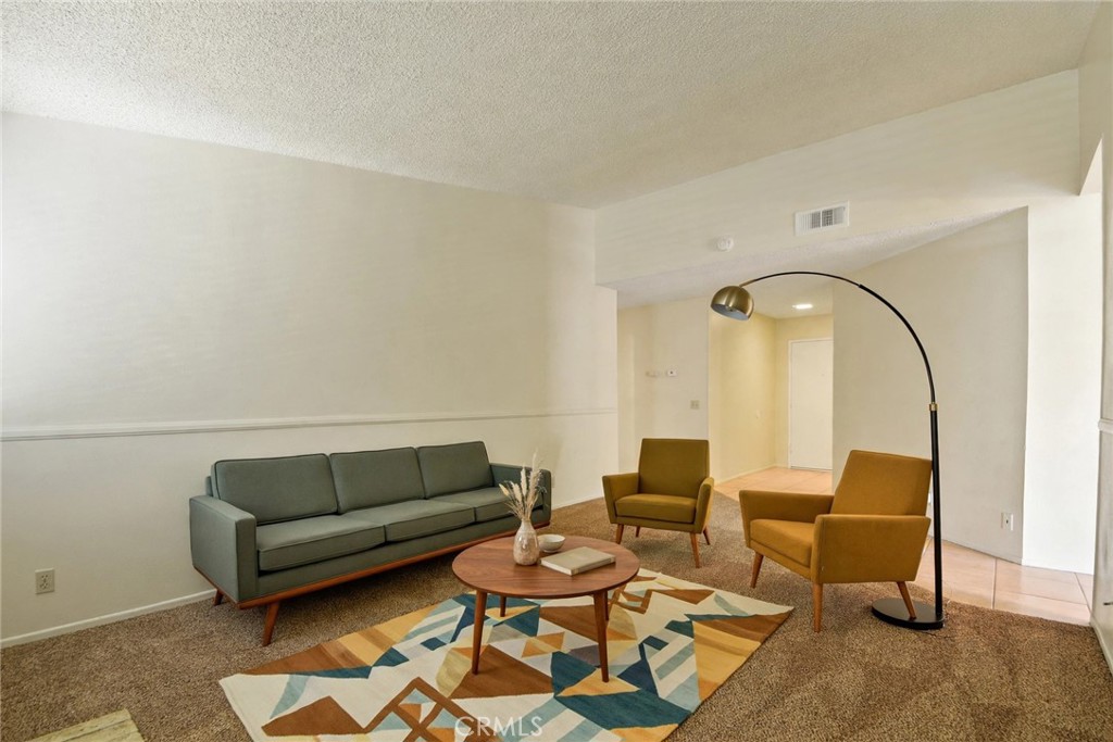5089 Citadel Avenue Property Photo 7
