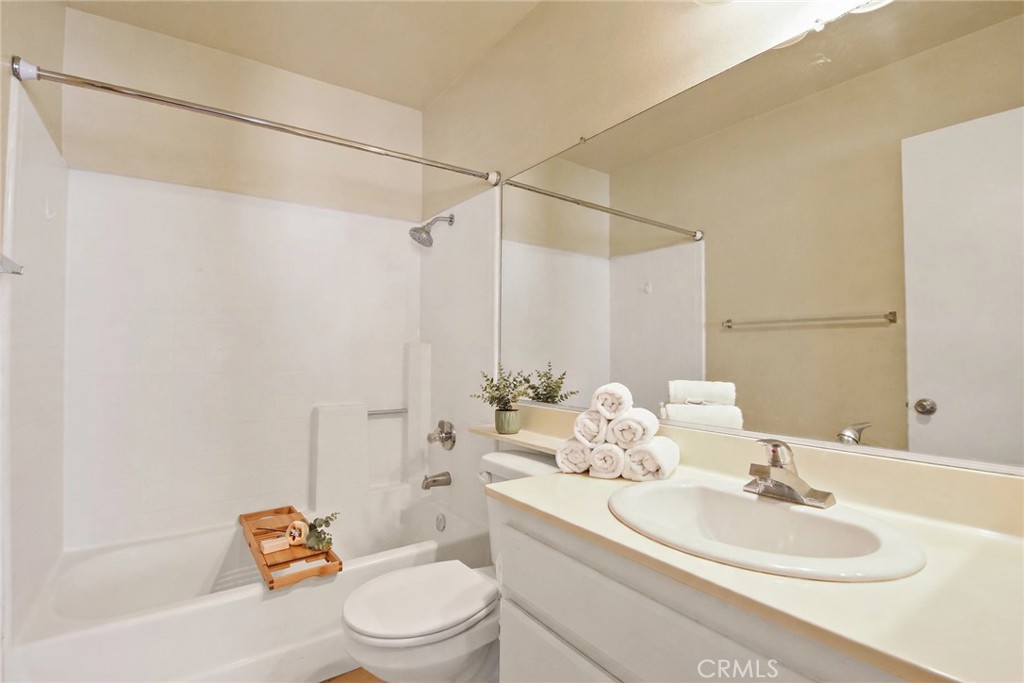 5089 Citadel Avenue Property Photo 23