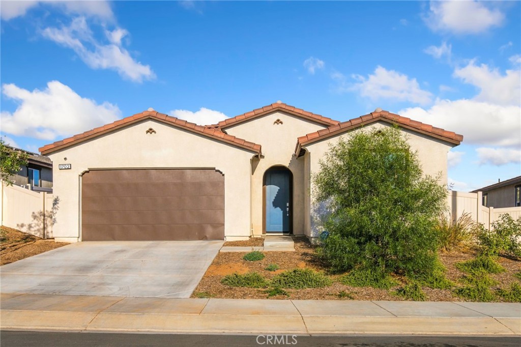 1702 Magnolia Place Property Photo 1