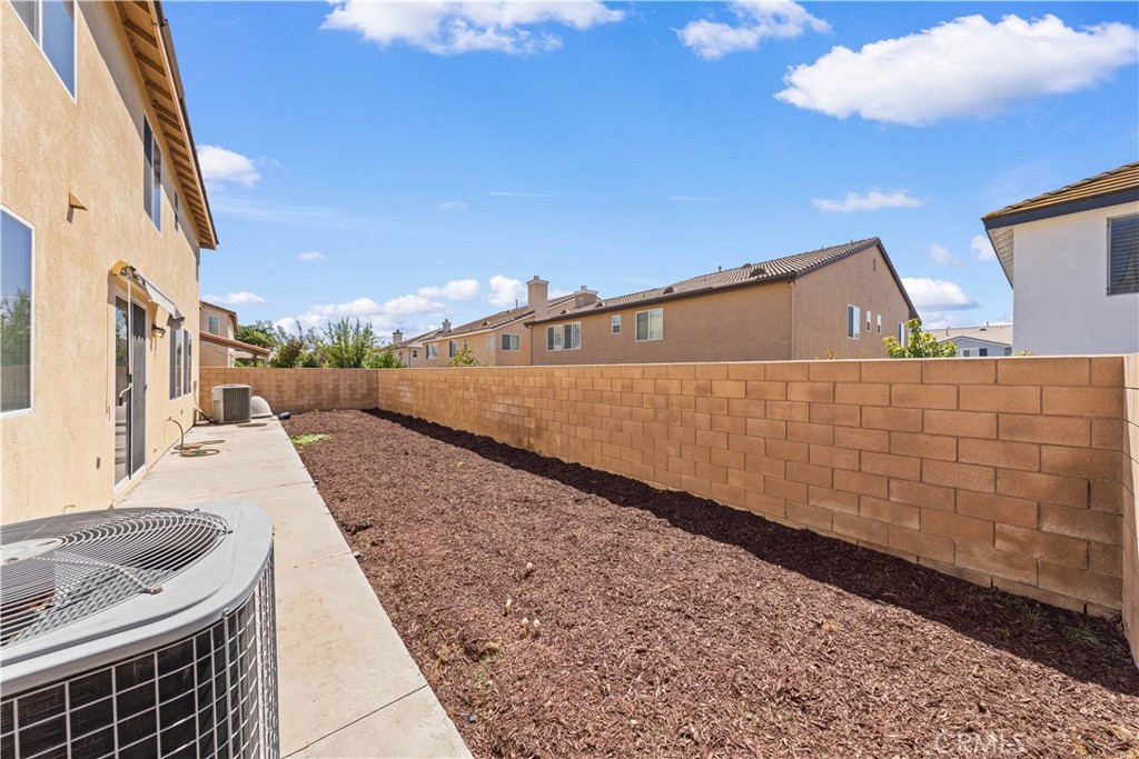 13763 Deerpath Circle Property Photo 48