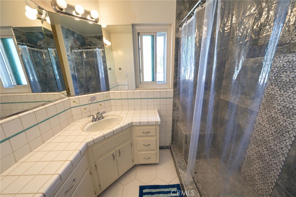 2989 Ladera Road Property Photo 30