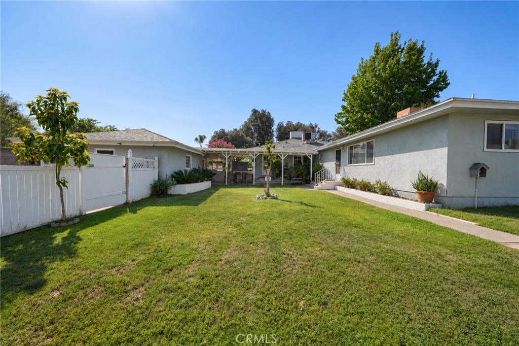 2989 Ladera Road Property Photo 47