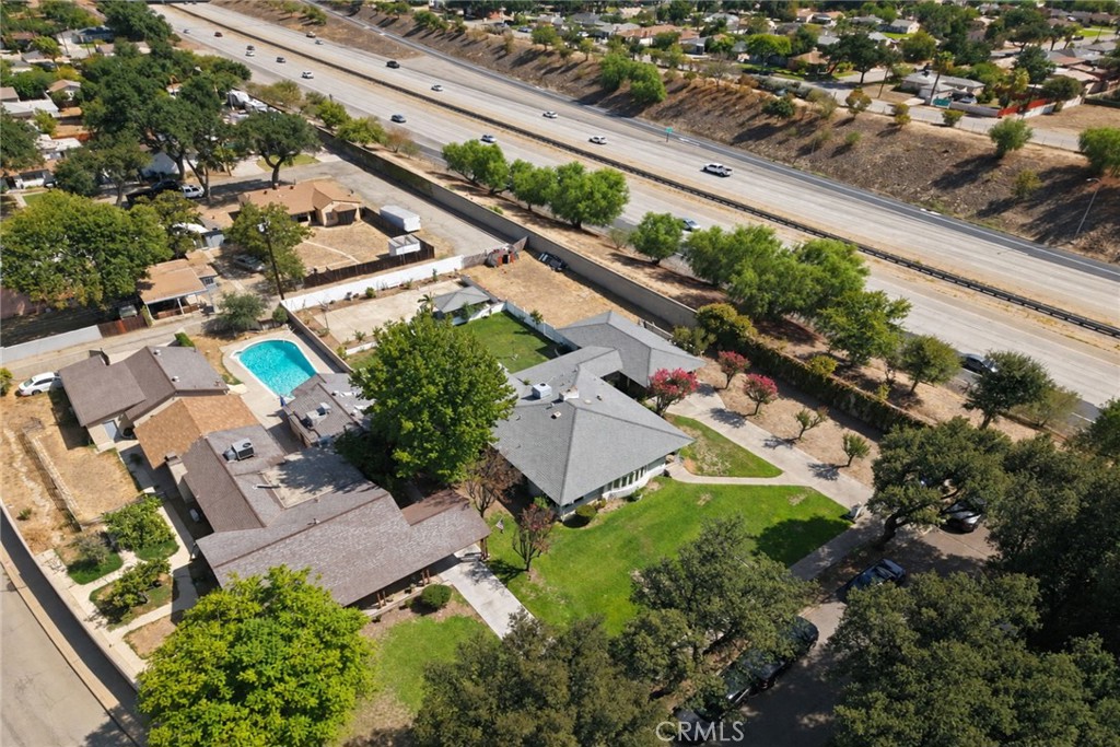 2989 Ladera Road Property Photo 54