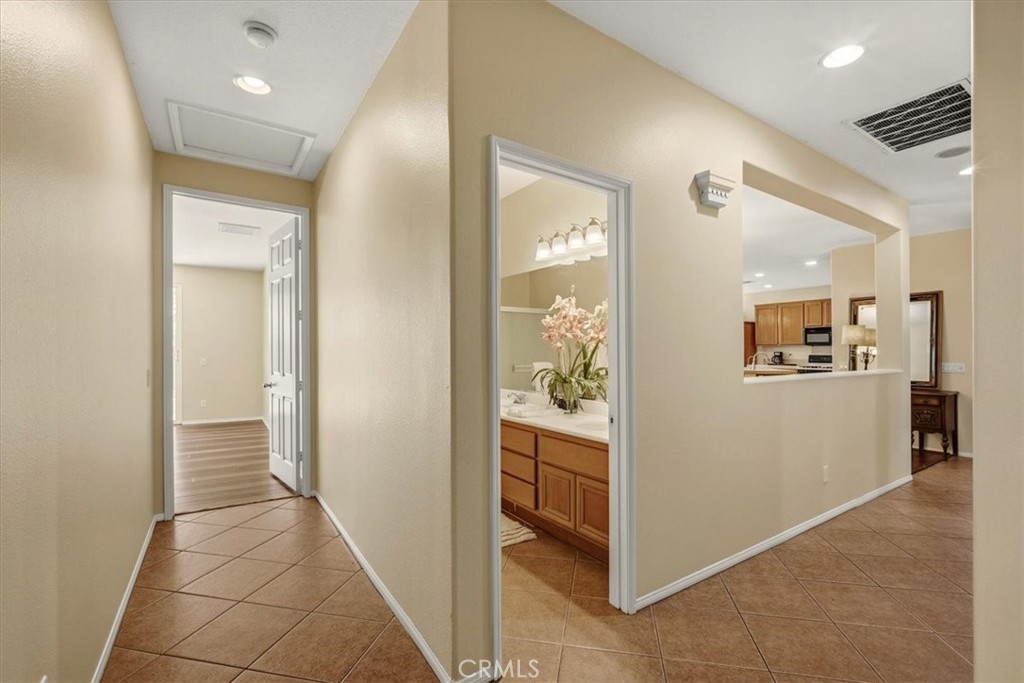96 Cold Spring Property Photo 28