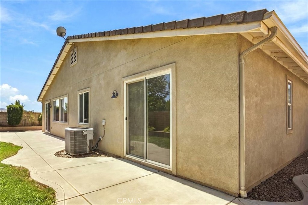 96 Cold Spring Property Photo 43