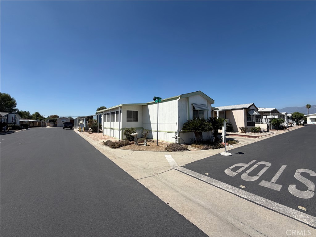1010 Terrace Property Photo 2