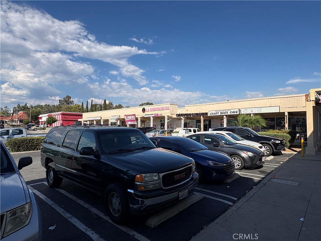 19062 La Puente Road Property Photo 4