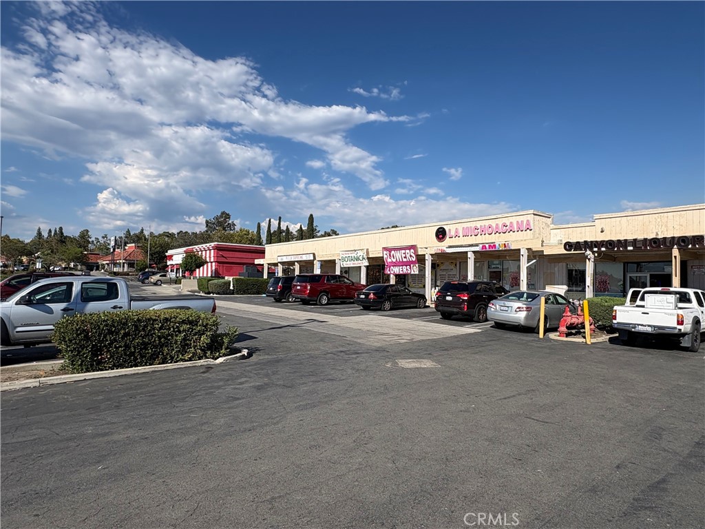 19062 La Puente Road Property Photo 6