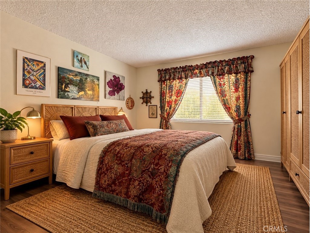 8915 Whirlaway Court Property Photo 16