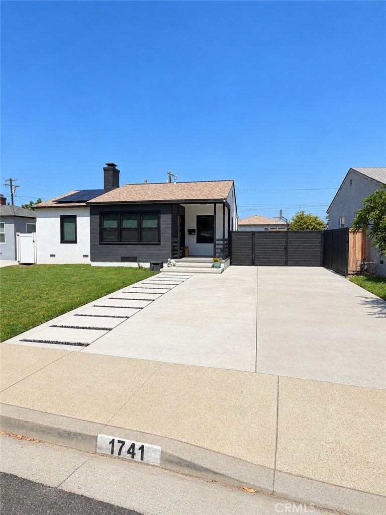 1741 Fleming Street Property Photo 1