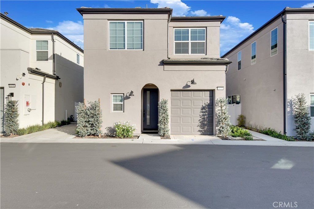 4433 S Fairmount Paseo Property Photo