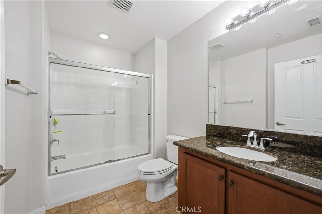 12422 Benton Drive 2 Property Photo 17