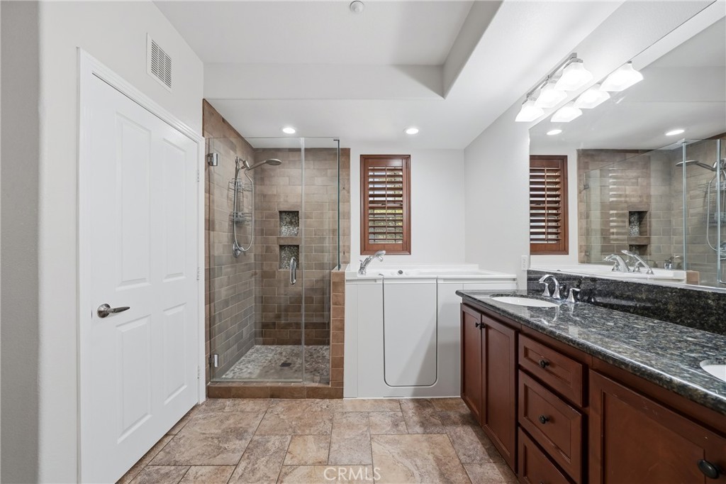 12422 Benton Drive 2 Property Photo 23