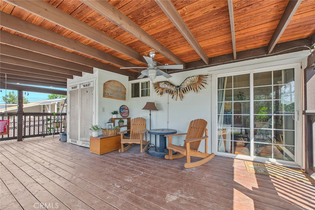 321 N Cataract Property Photo 32