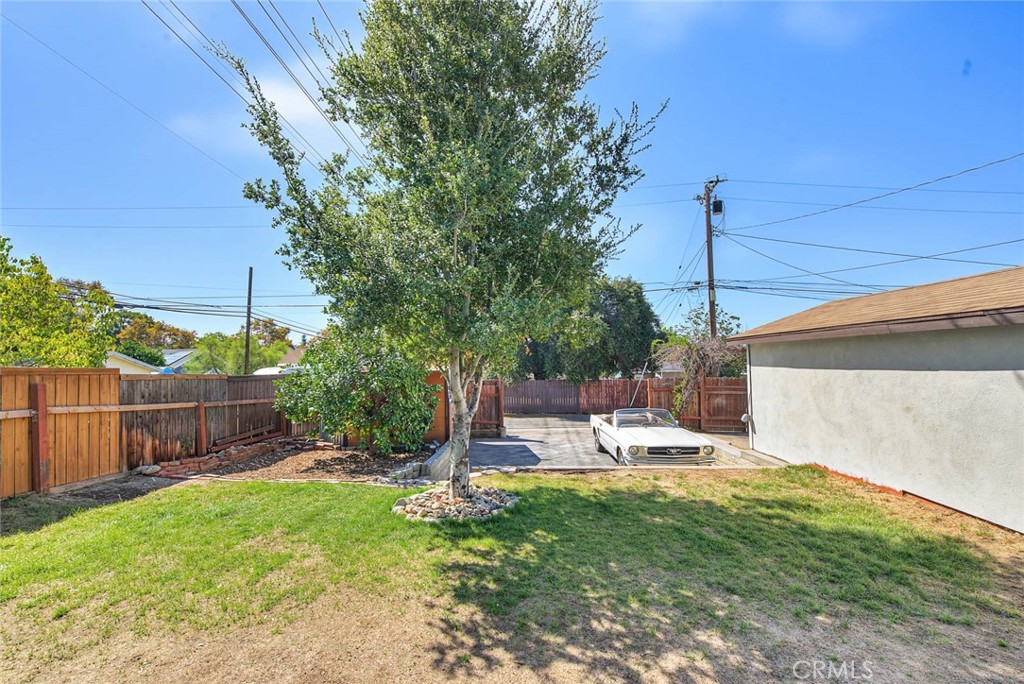 321 N Cataract Property Photo 34