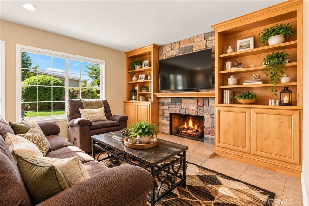 1507 S Glencroft Property Photo 14
