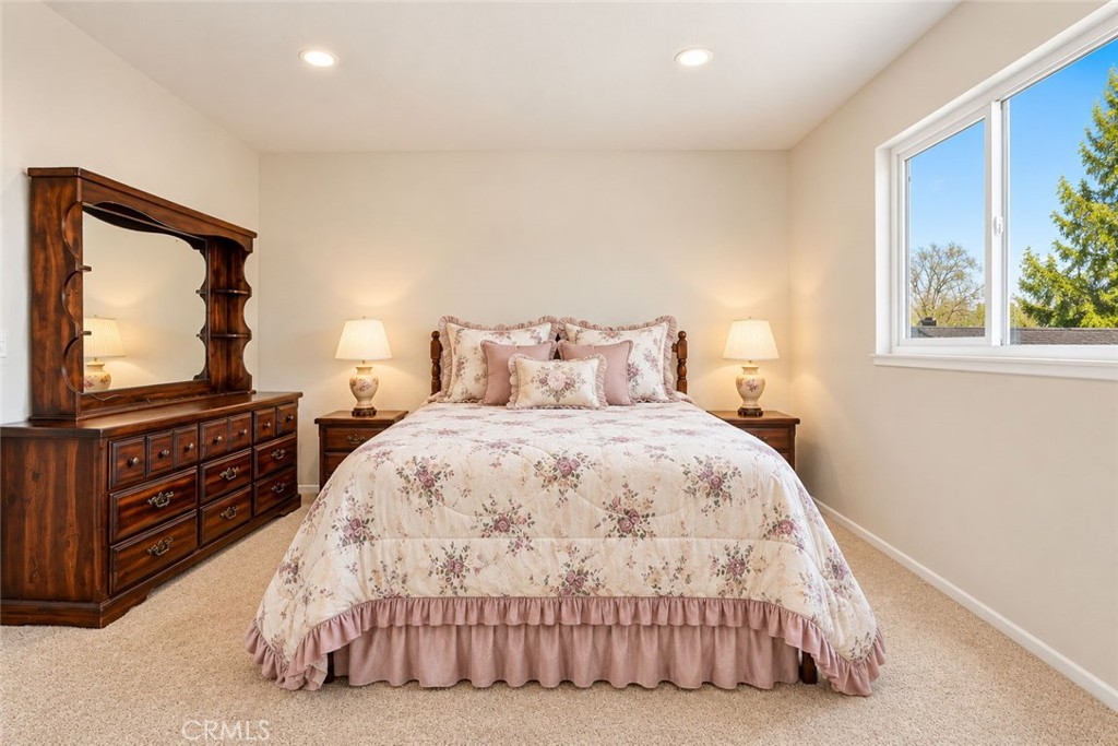 1507 S Glencroft Property Photo 22