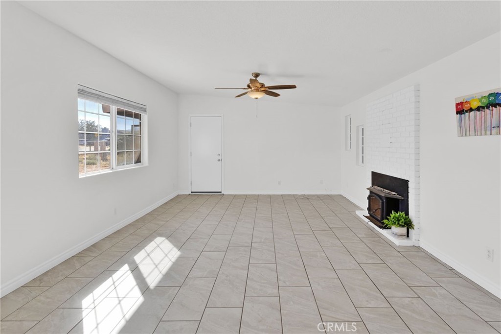20800 Sholic Property Photo 9