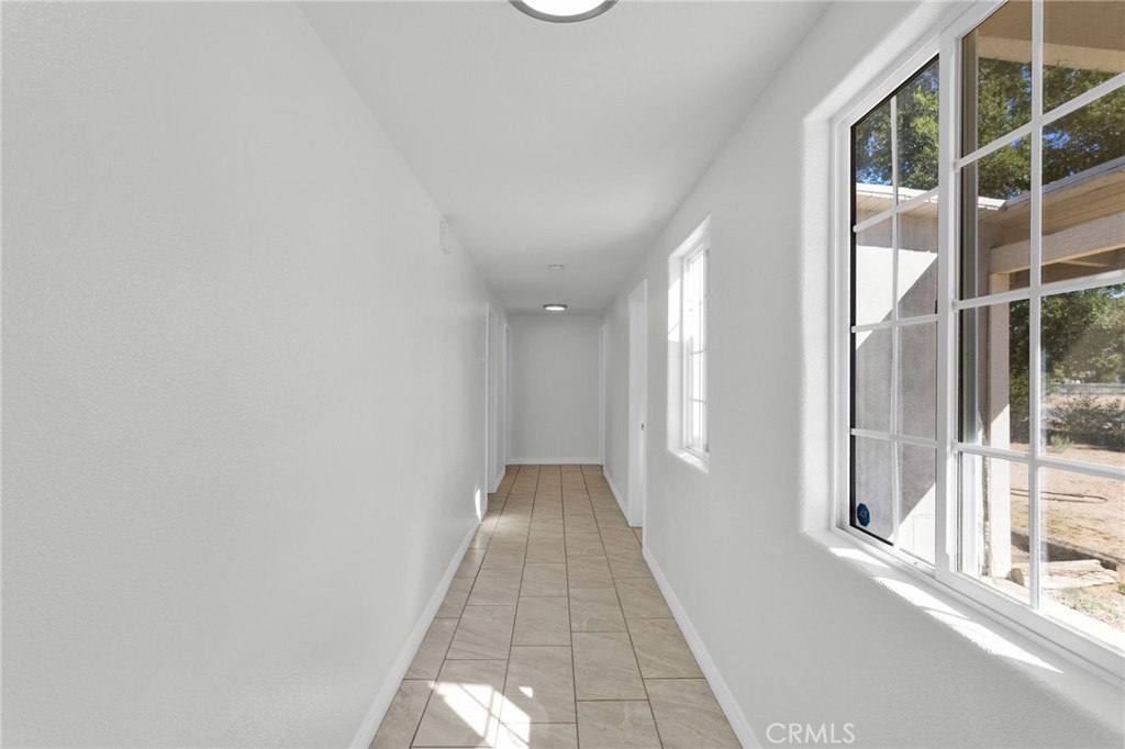 20800 Sholic Property Photo 17