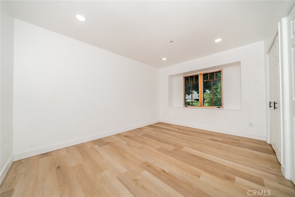 1076 Los Altos Court Property Photo 9