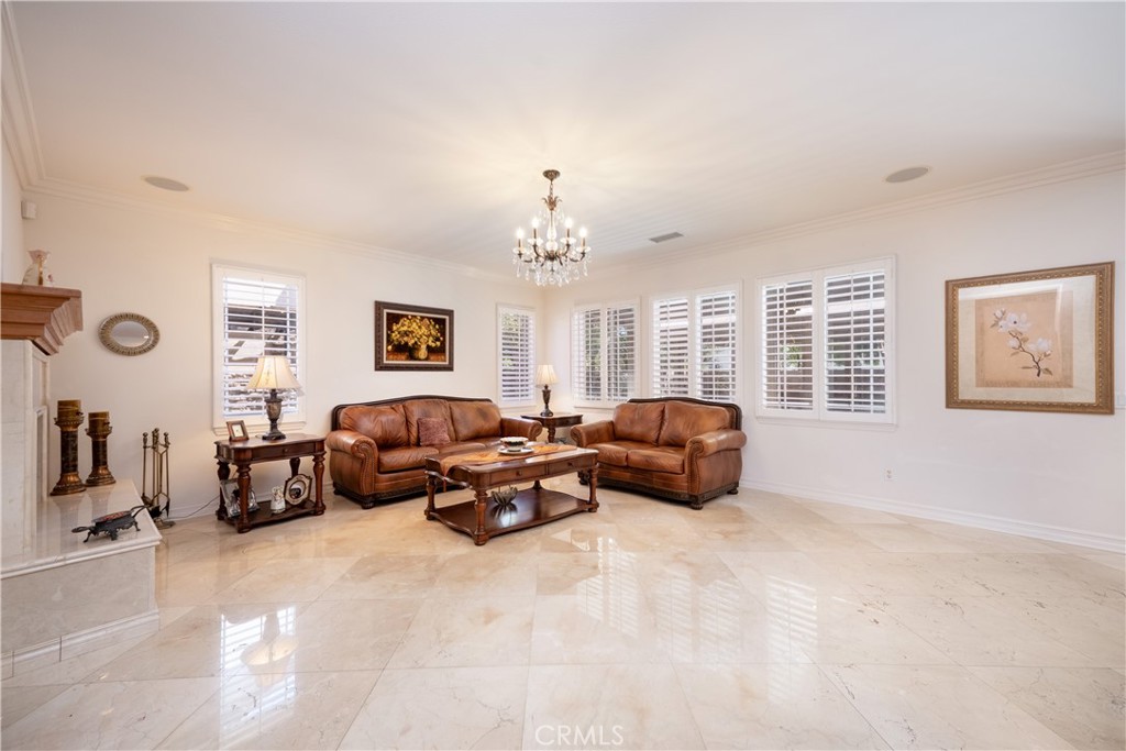 12327 Royal Oaks Drive Property Photo 10