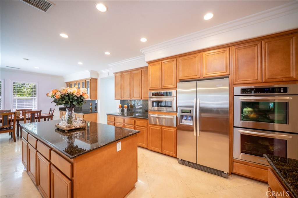 12327 Royal Oaks Drive Property Photo 16