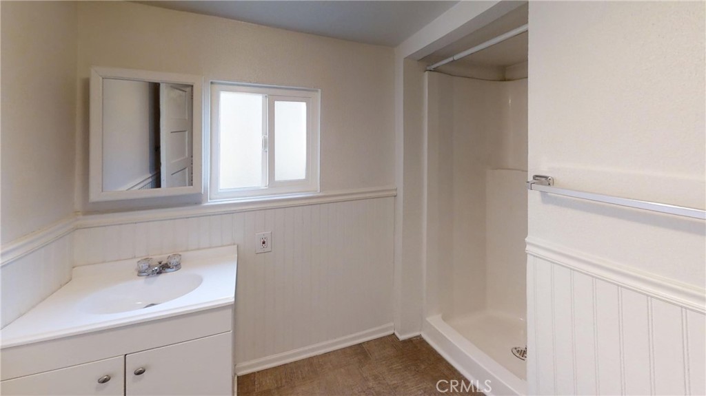 138 N Riverside Avenue Property Photo 12