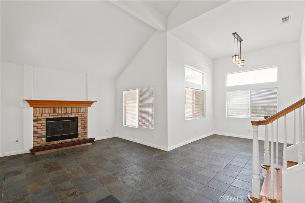 1253 Taft Lane Property Photo 8