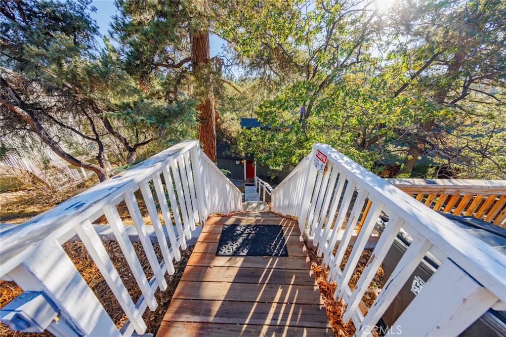 594 Villa Grove Property Photo 41
