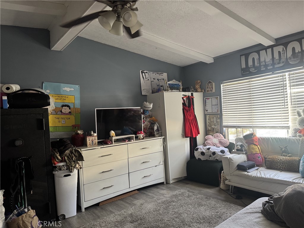 1919 Coronet Avenue 218 Property Photo 21