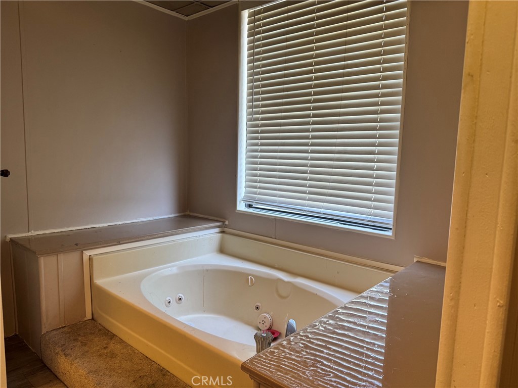 1919 Coronet Avenue 218 Property Photo 26