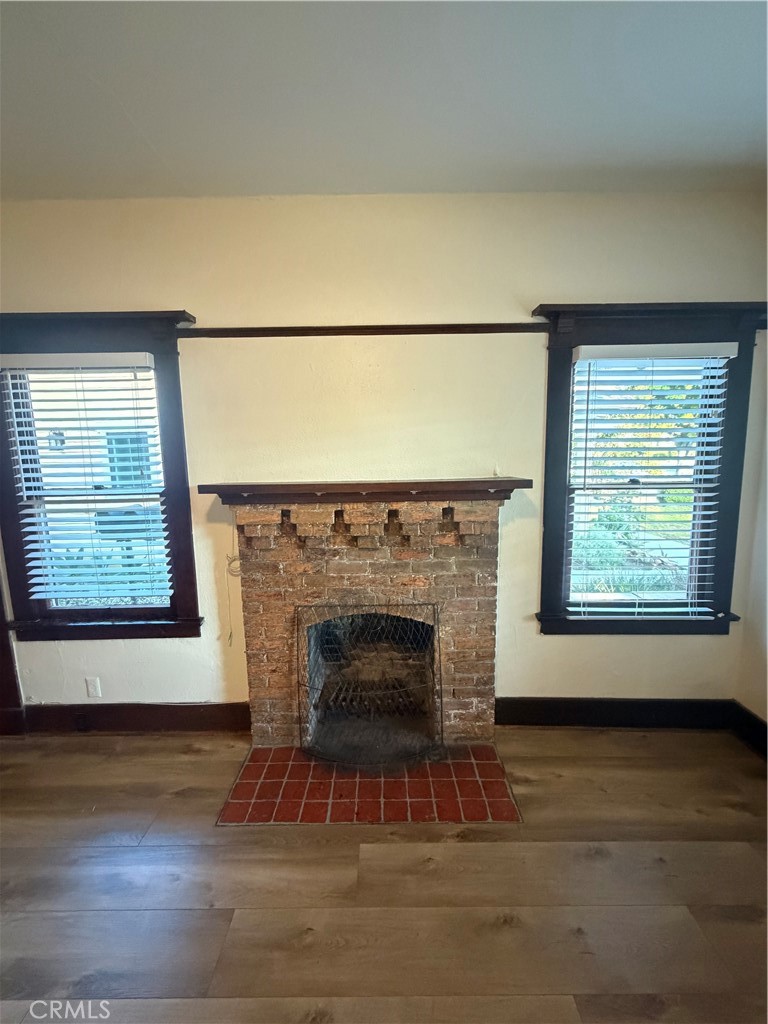 221 E Foothill Property Photo 3