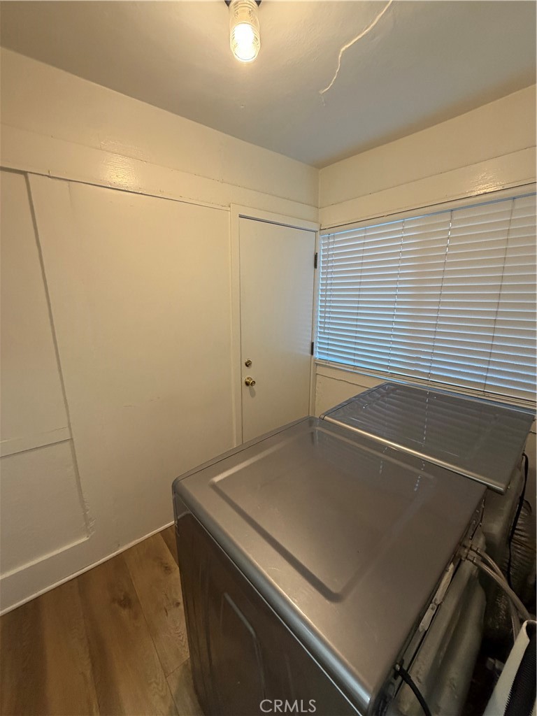 221 E Foothill Property Photo 17